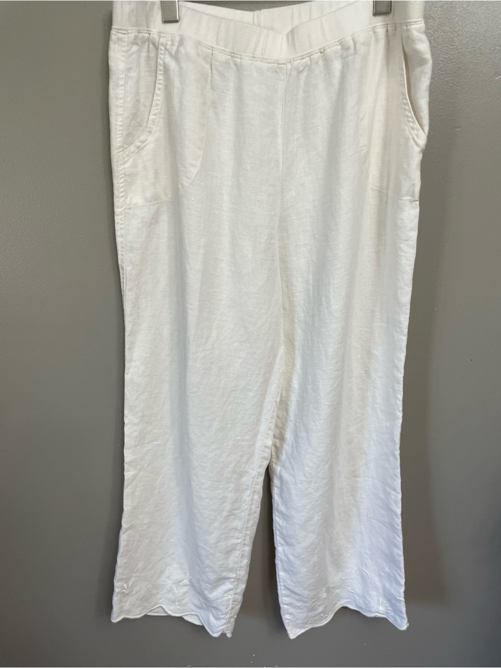 J. Jill White Linen Crop Pants Medium embroidered hem